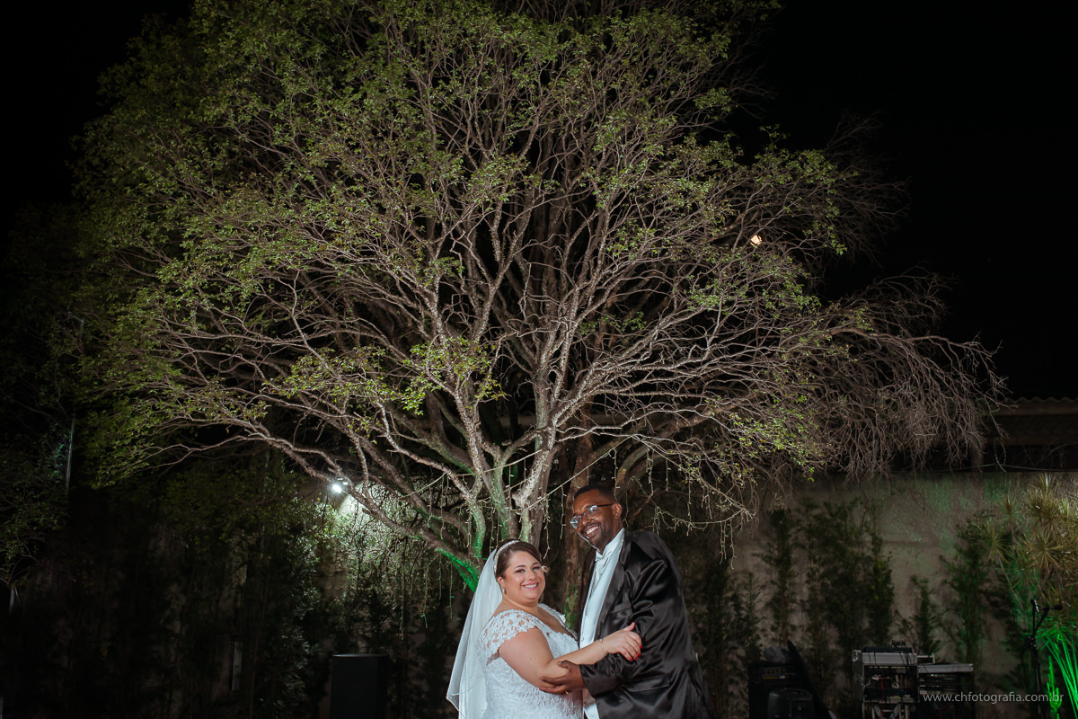 Ensaio thash the dress, no 101 hall em Hortolandia, fotos de ensaio de casal pos casamento, fotografo de casamento, ch fotografia