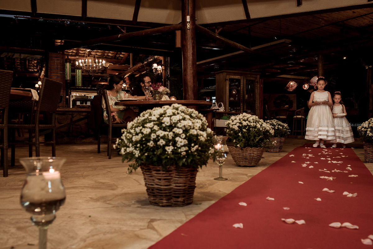 Entrada das alianças 