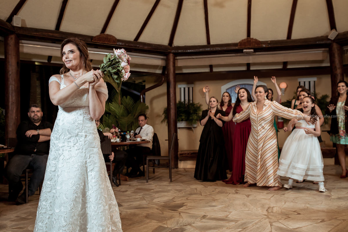 Momento do buque Restaurante Vila Paraíso -  Joaquim Egídio