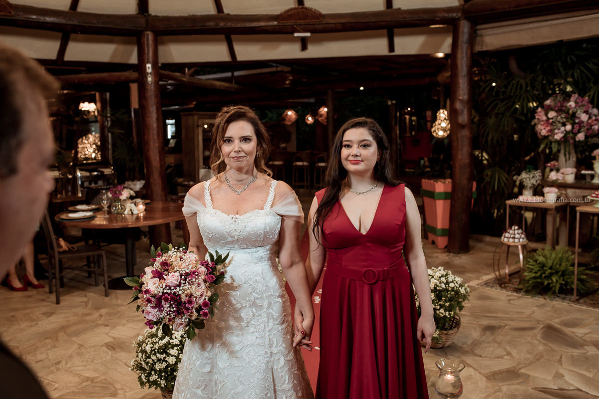 Entrada da noiva, Restaurante Vila Paraíso -  Joaquim Egídio