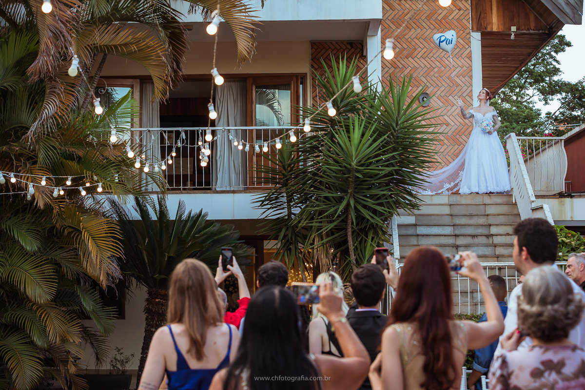 Entrada da noiva, reaçao do noivo ao ve a noiva, casamento no Entrada do noivo, casamento no Hipnose Dia de Noiva 