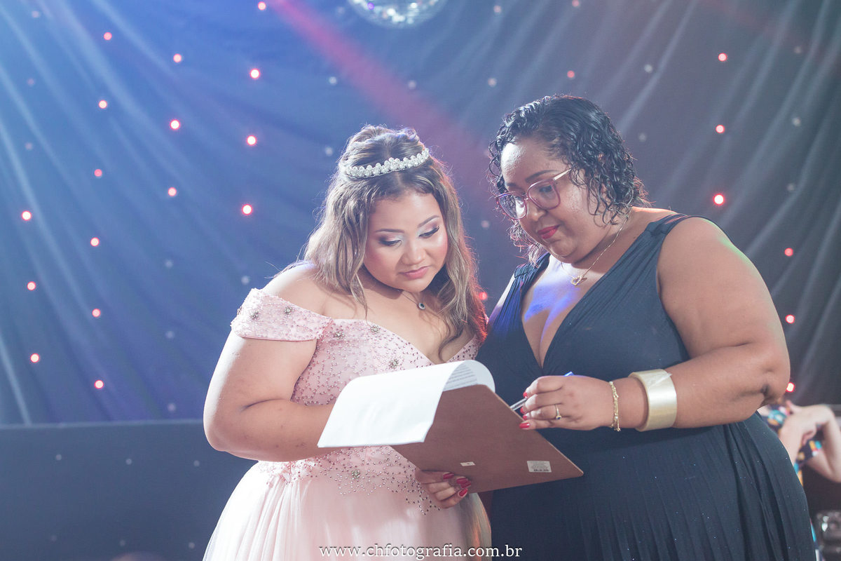 Debutante, festa de 15 anos, festa de debutante, fotos de 15 anos, local para festa em Monte Mor, Recanto Shammah, vestido de 15 anos, vestido de debutante