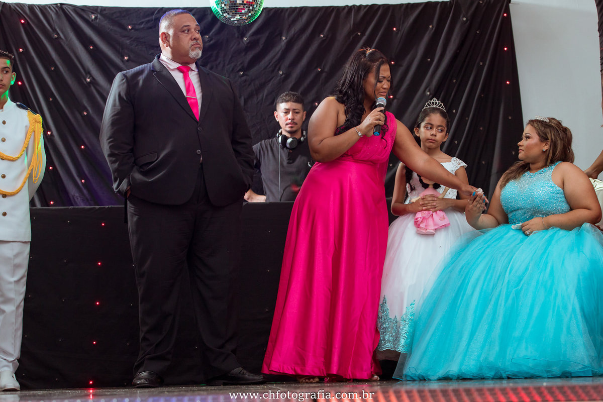 Debutante, festa de 15 anos, festa de debutante, fotos de 15 anos, local para festa em Monte Mor, Recanto Shammah, vestido de 15 anos, vestido de debutante
