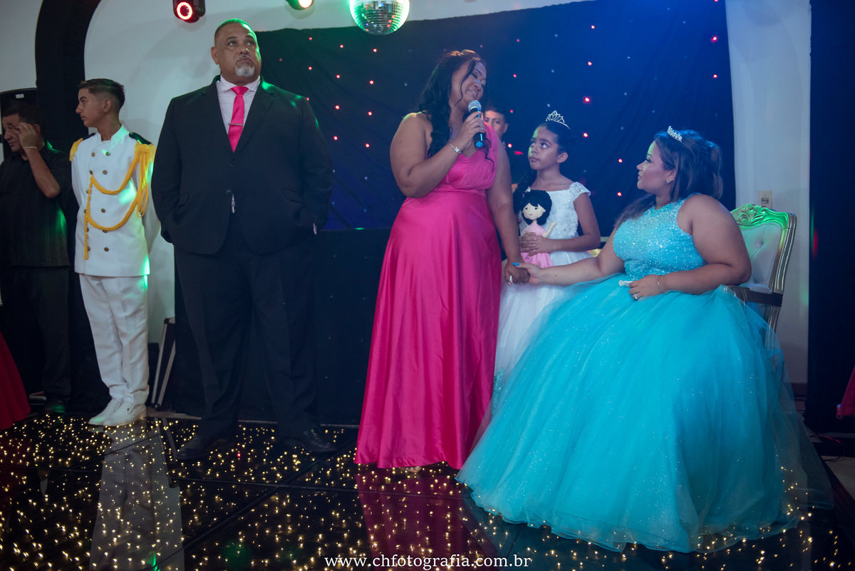 Debutante, festa de 15 anos, festa de debutante, fotos de 15 anos, local para festa em Monte Mor, Recanto Shammah, vestido de 15 anos, vestido de debutante