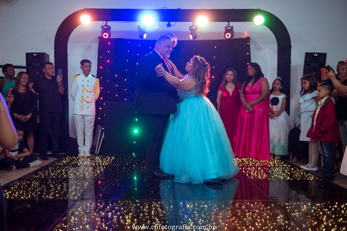 Debutante, festa de 15 anos, festa de debutante, fotos de 15 anos, local para festa em Monte Mor, Recanto Shammah, vestido de 15 anos, vestido de debutante