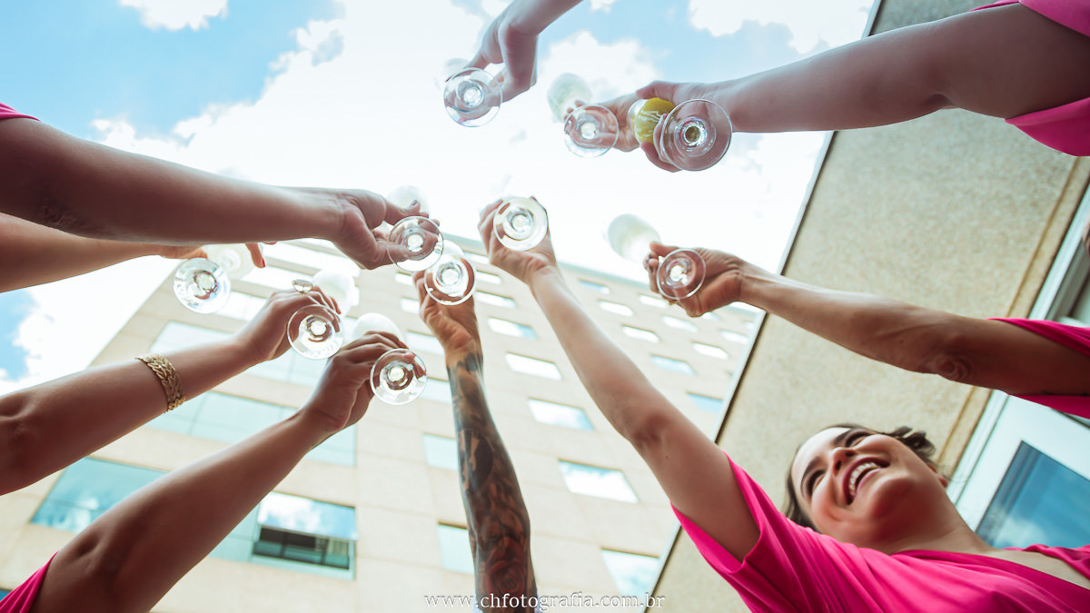 Brinde, making off da noiva, making of noiva e madrinhas