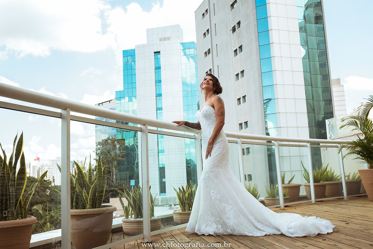 Noiva, vestido de noiva, serena Spa, ensaio da noiva, making off da noiva, penteado da noiva,  noiva com maquiagem