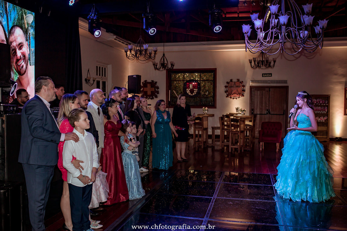 Agradecimento a debutante 