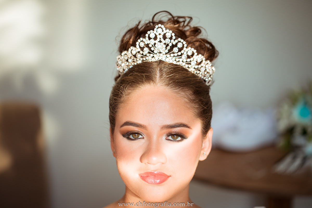 Olhar lindo de debutante