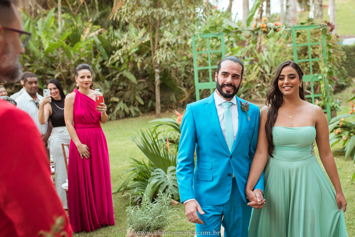 Entrada no noivo, casamento gay