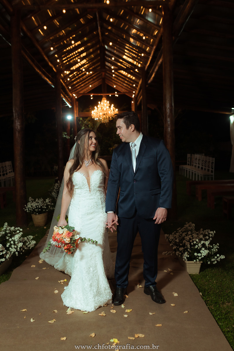 Ensaio trash the dress com lustre, Sessão de fotos trash the dress