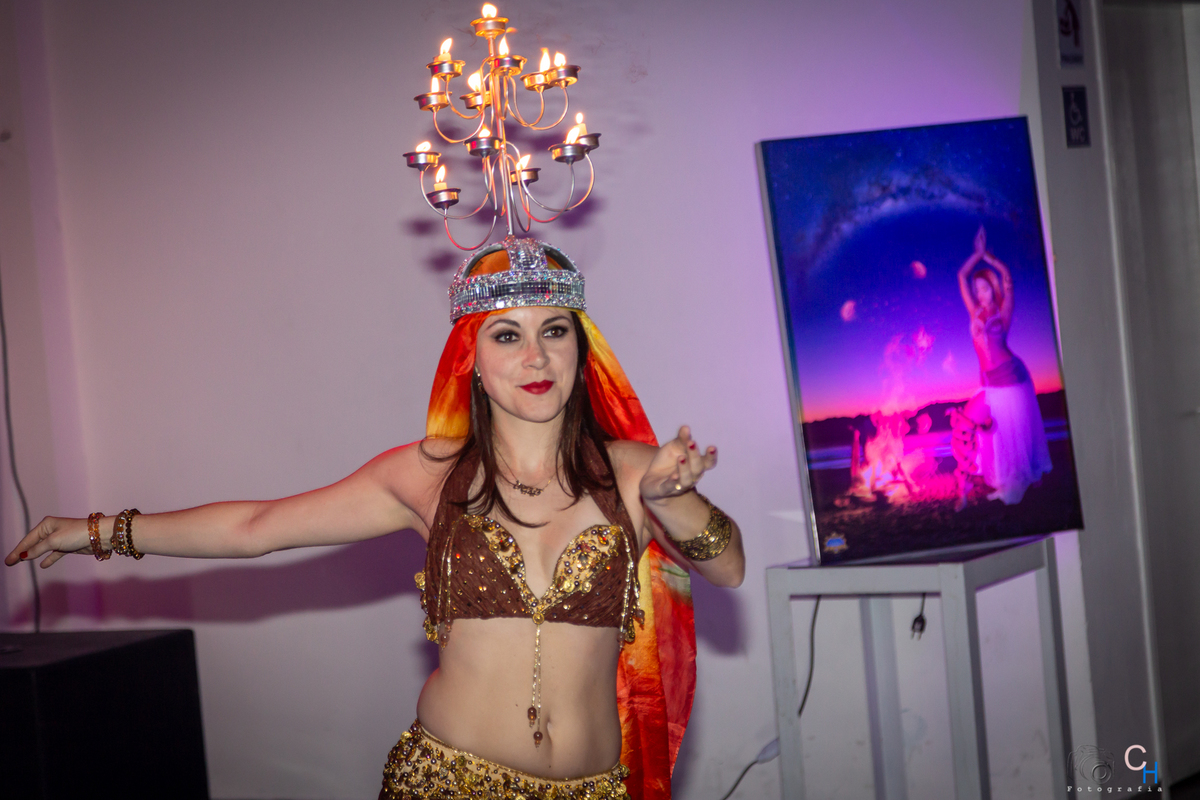 Fotos de dança arabe, canelabro