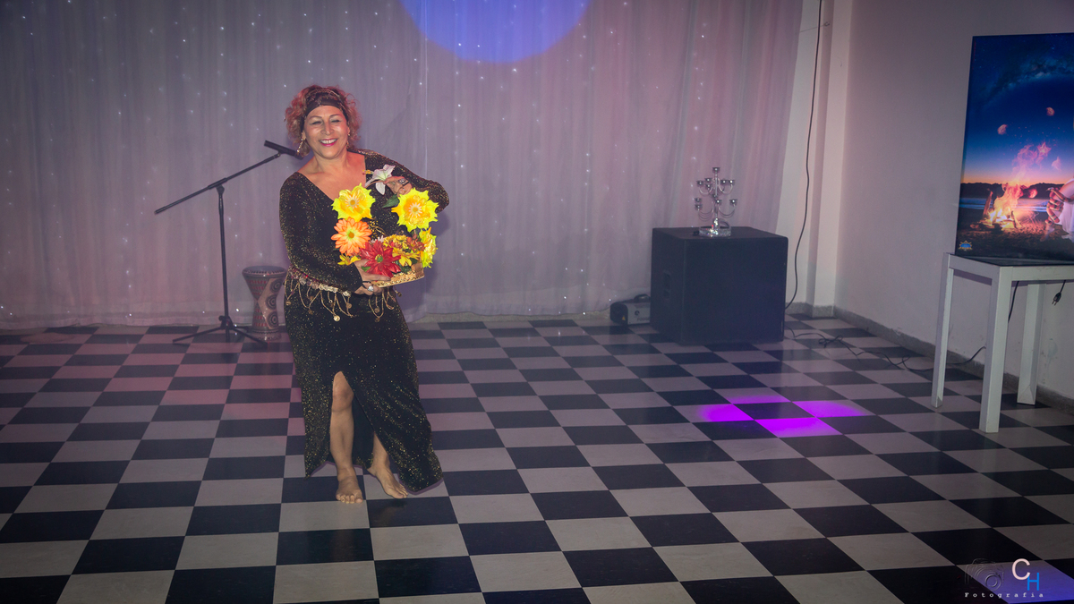 Fotos de dança arabe com flores