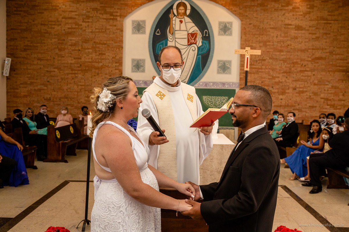 Momento do sim noiva na IGREJA RAINHA DA PAZ- 