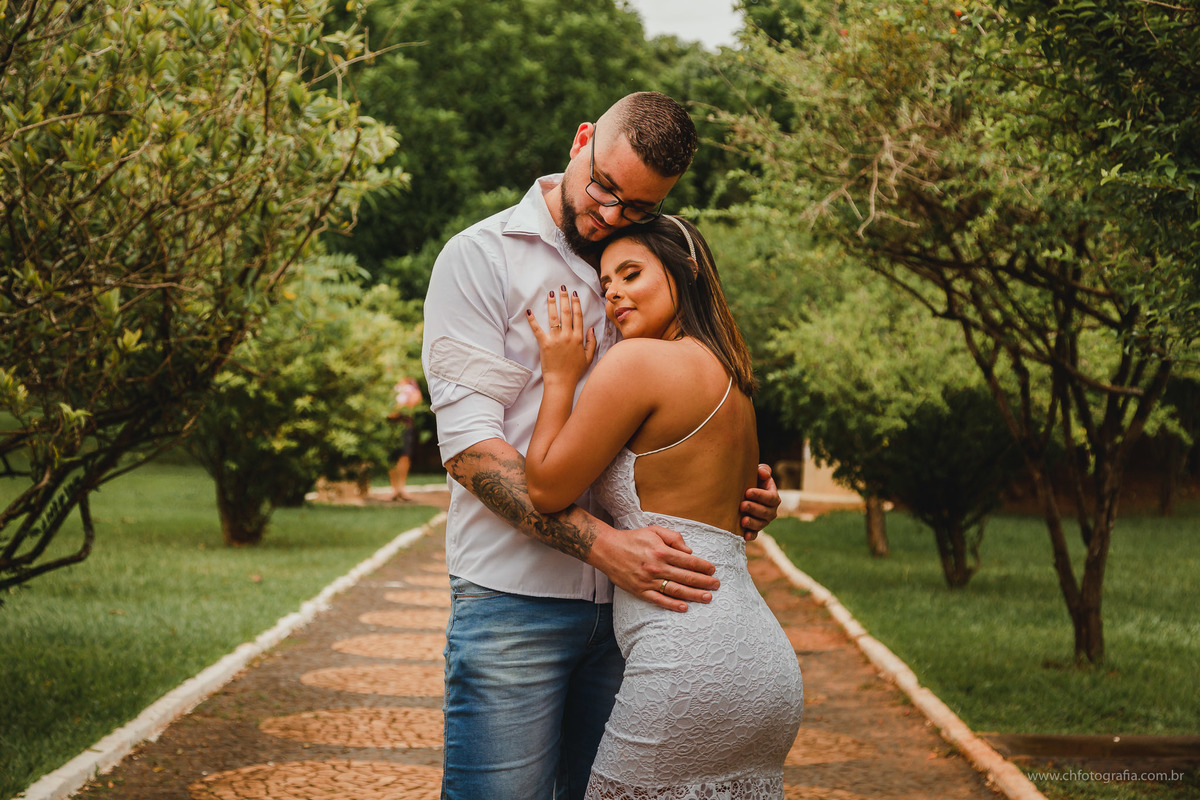 ensaio fotográfico casal de namorados em Capinas