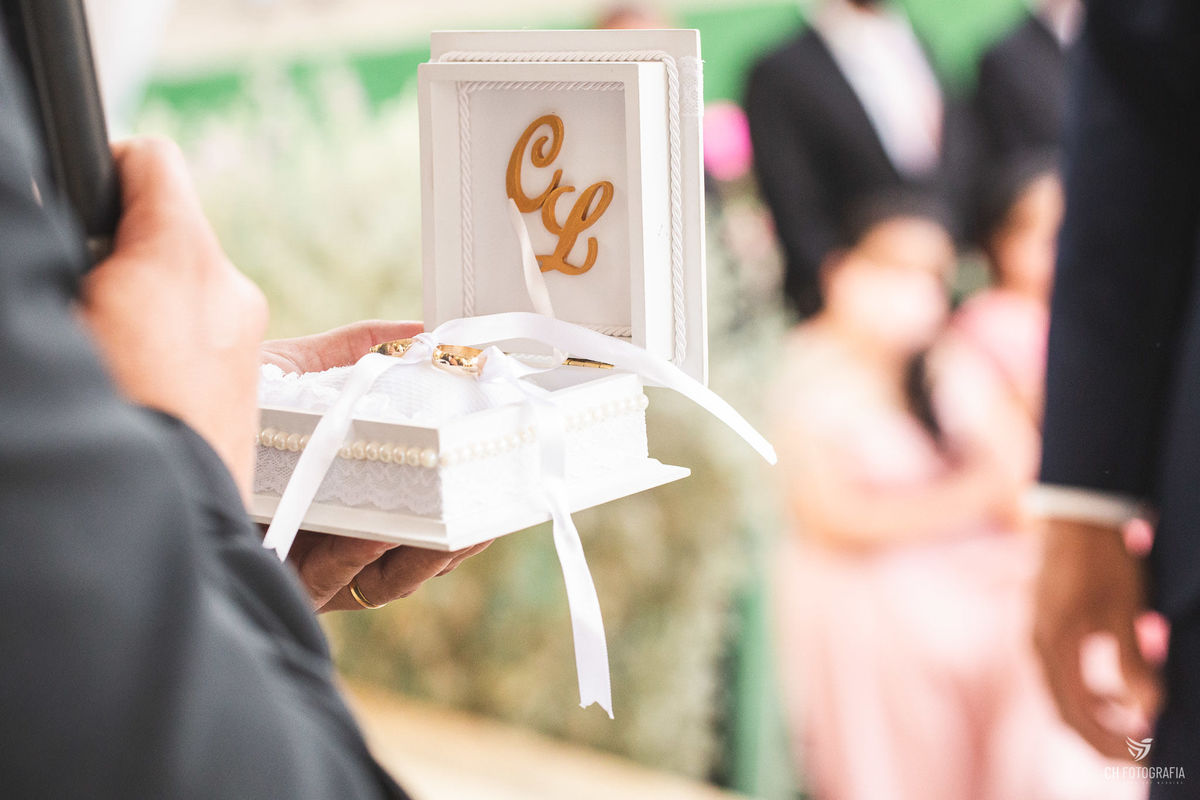 Fotos do porta aliança no Buffet Imagem Campestre