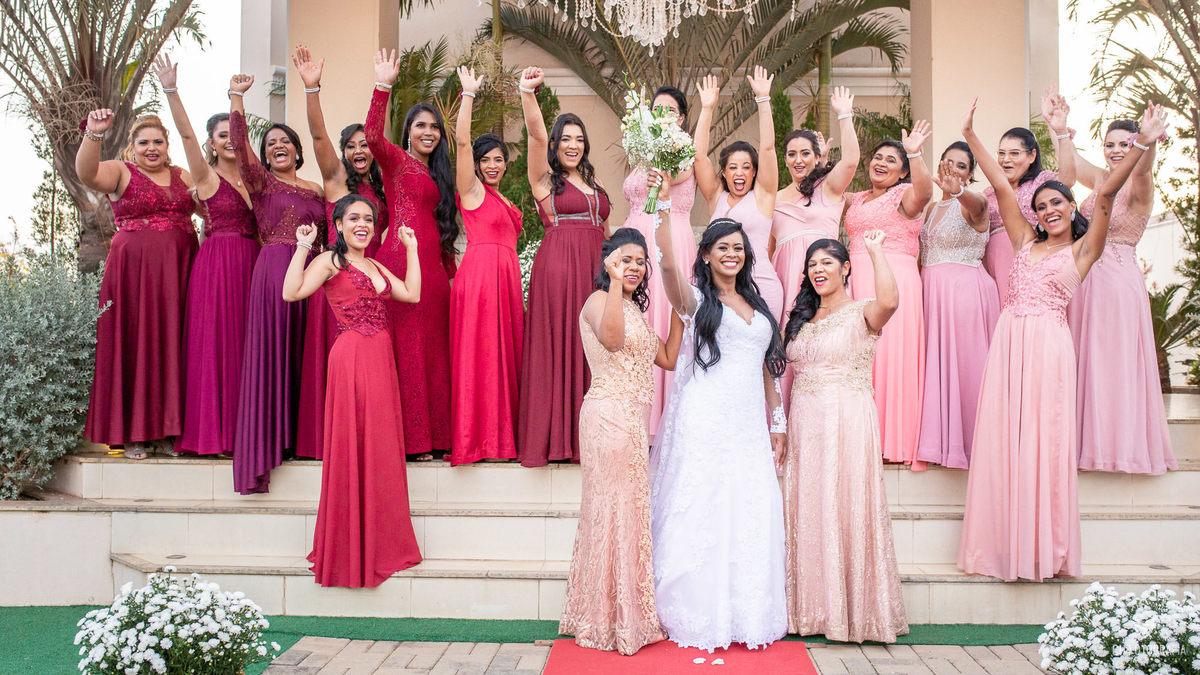 Fotos das madrinhas no Buffet Imagem Campestre