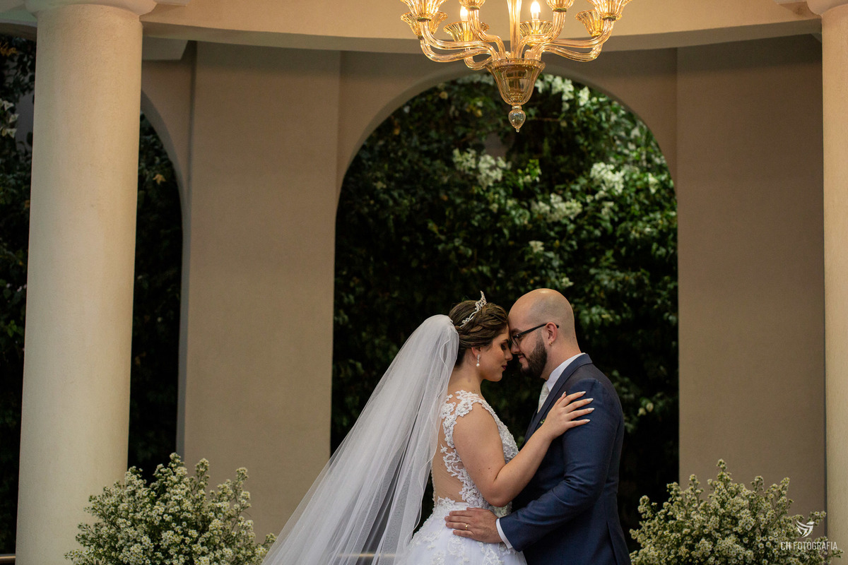 Ensaio trash the dress no Fotos de  Le Partie Comemorações