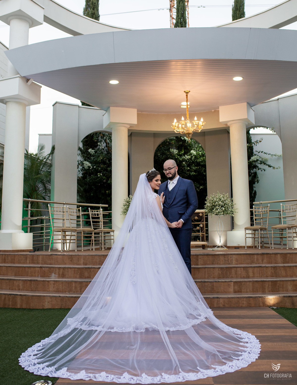 Ensaio trash the dress no Fotos de  Le Partie Comemorações