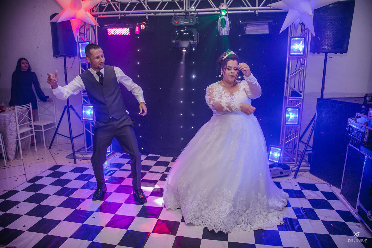 Foto da balanda de casamento, foto da valsa maluca dos noivos