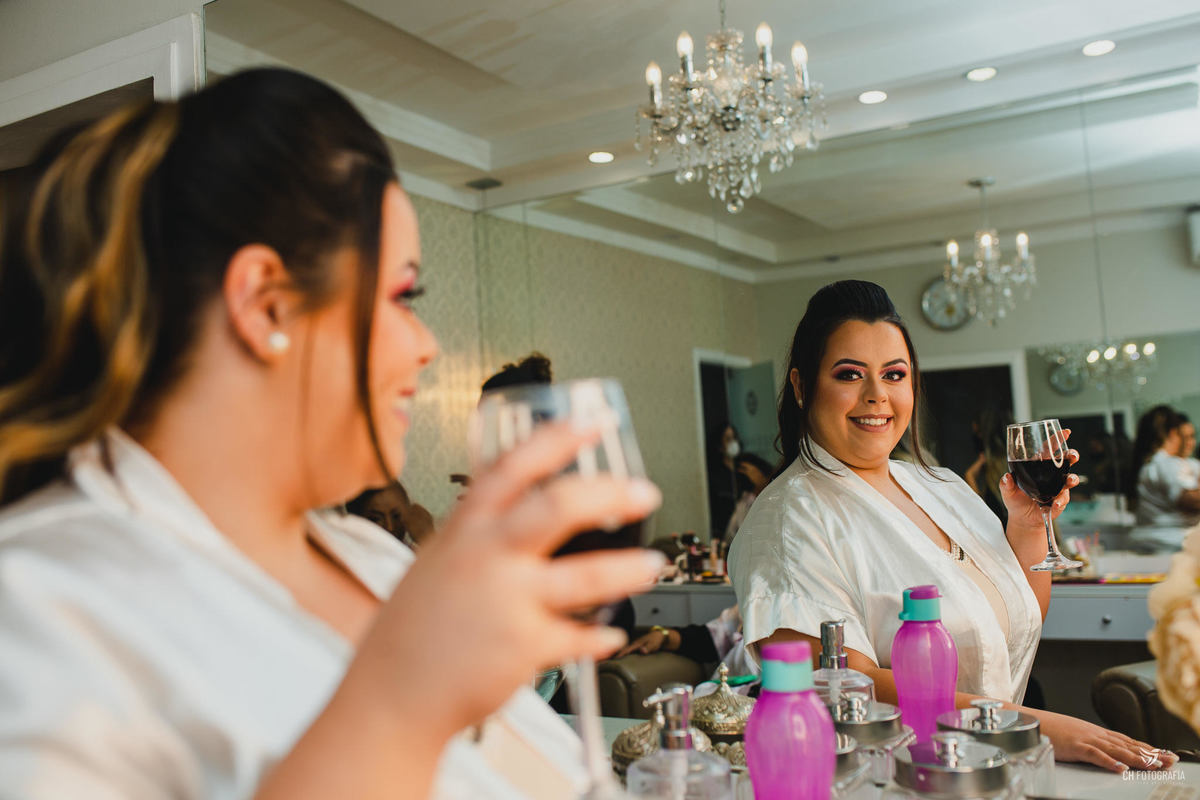 Foto do Making off da noiva no Visual Cabelos maquiagem da noiva 