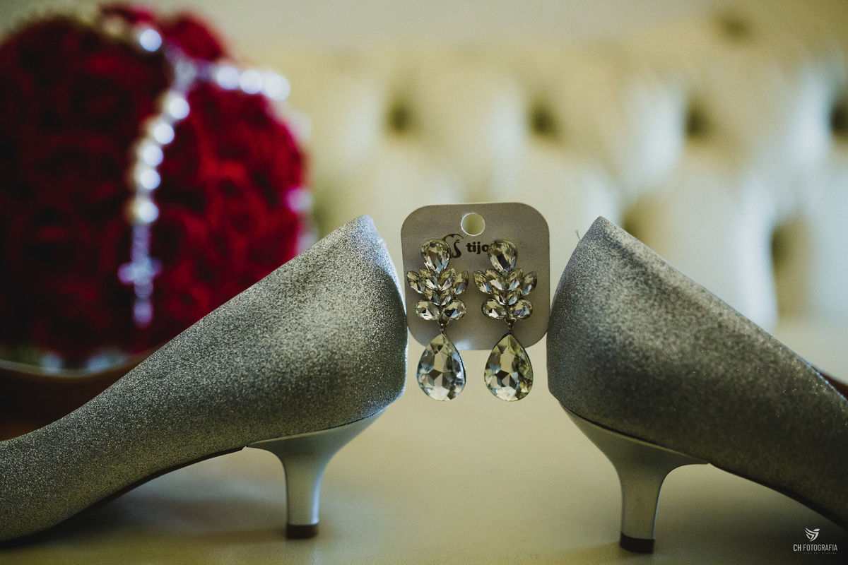 foto do sapato da noiva, foto do brinco da noiva