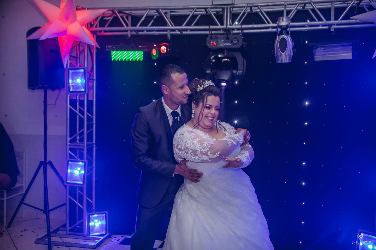 Foto da balanda de casamento, foto da valsa maluca dos noivos