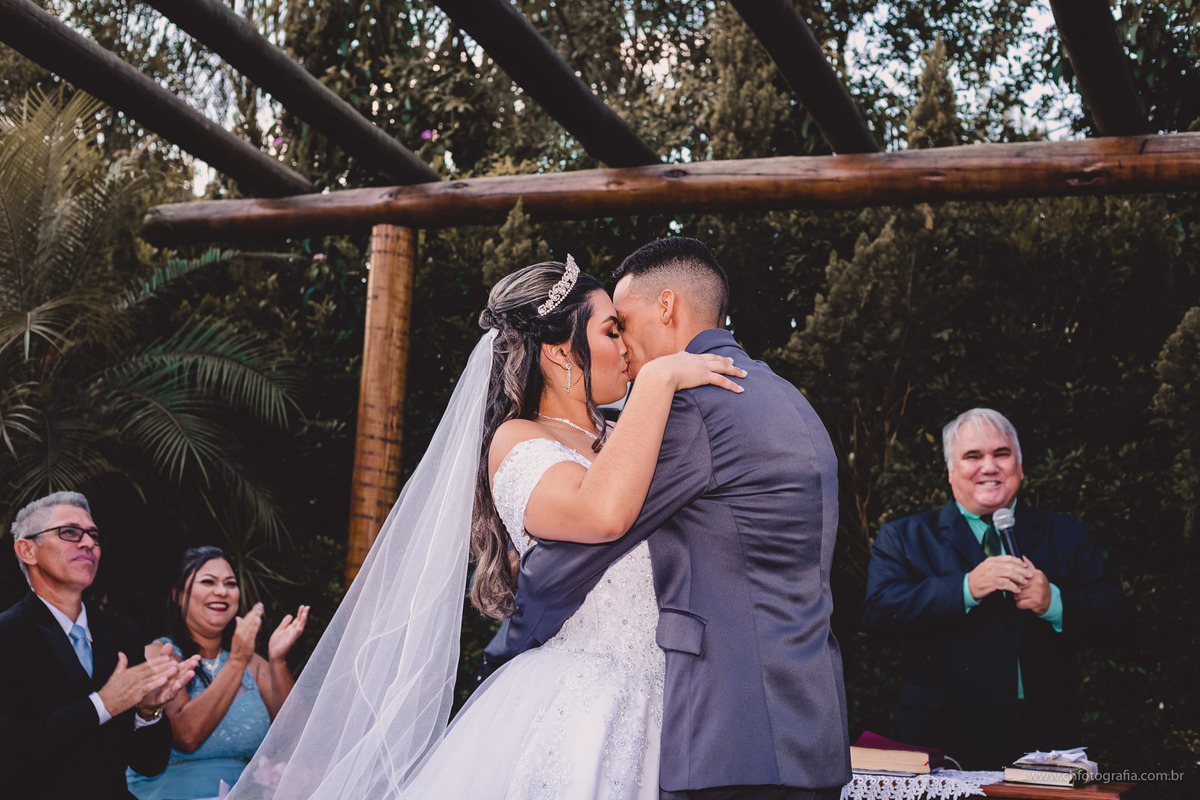 Foto da hora do beijo