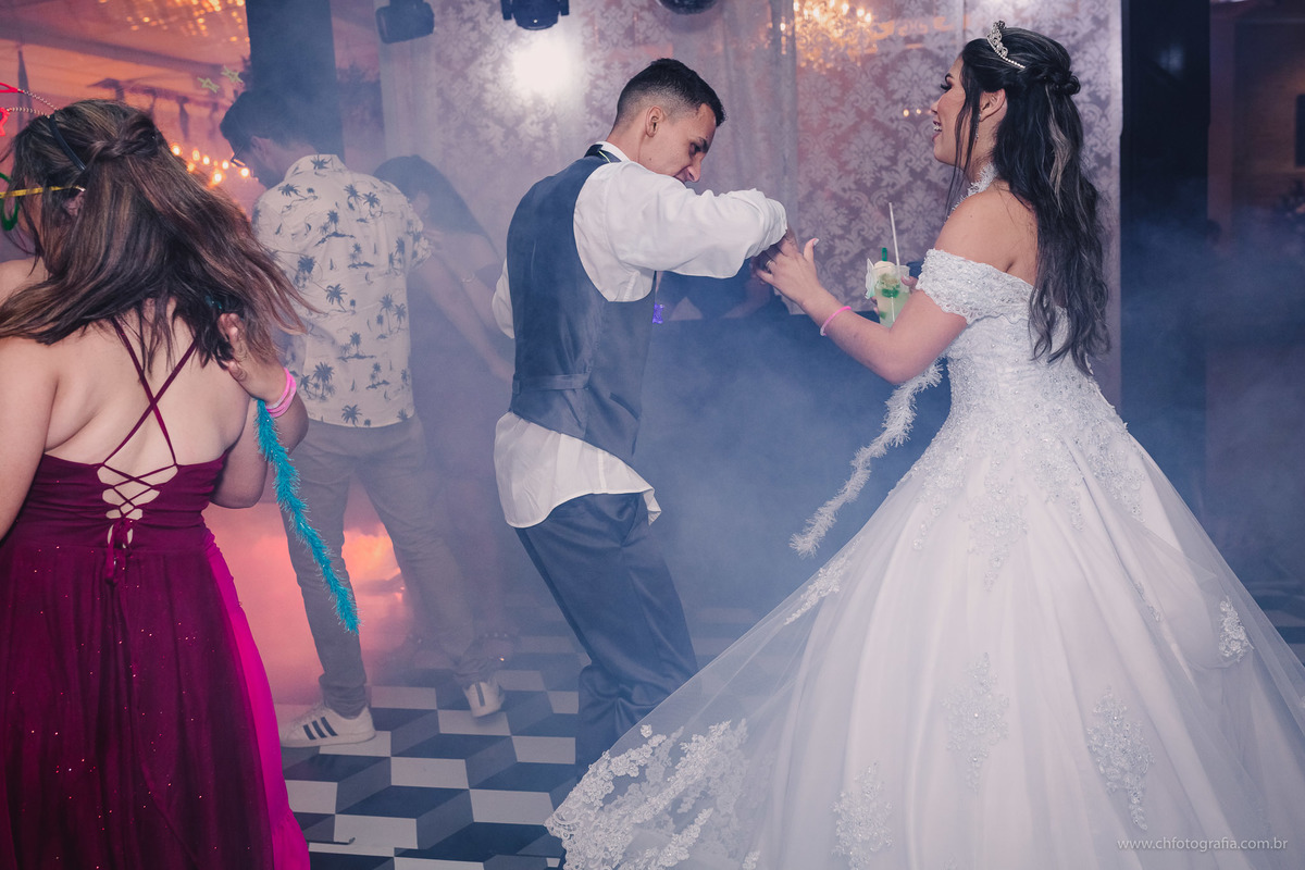 foto da valsa dos noivos 