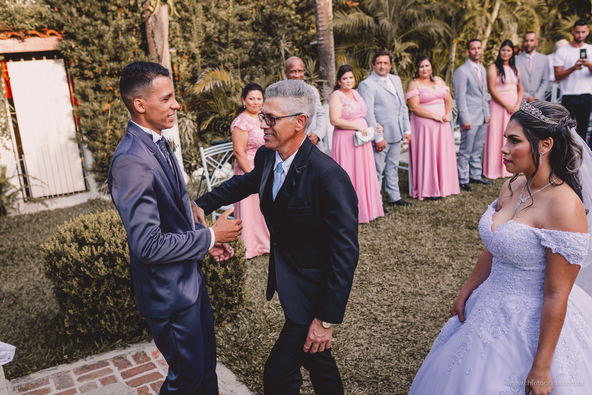 Entrada da noiva com seu pai