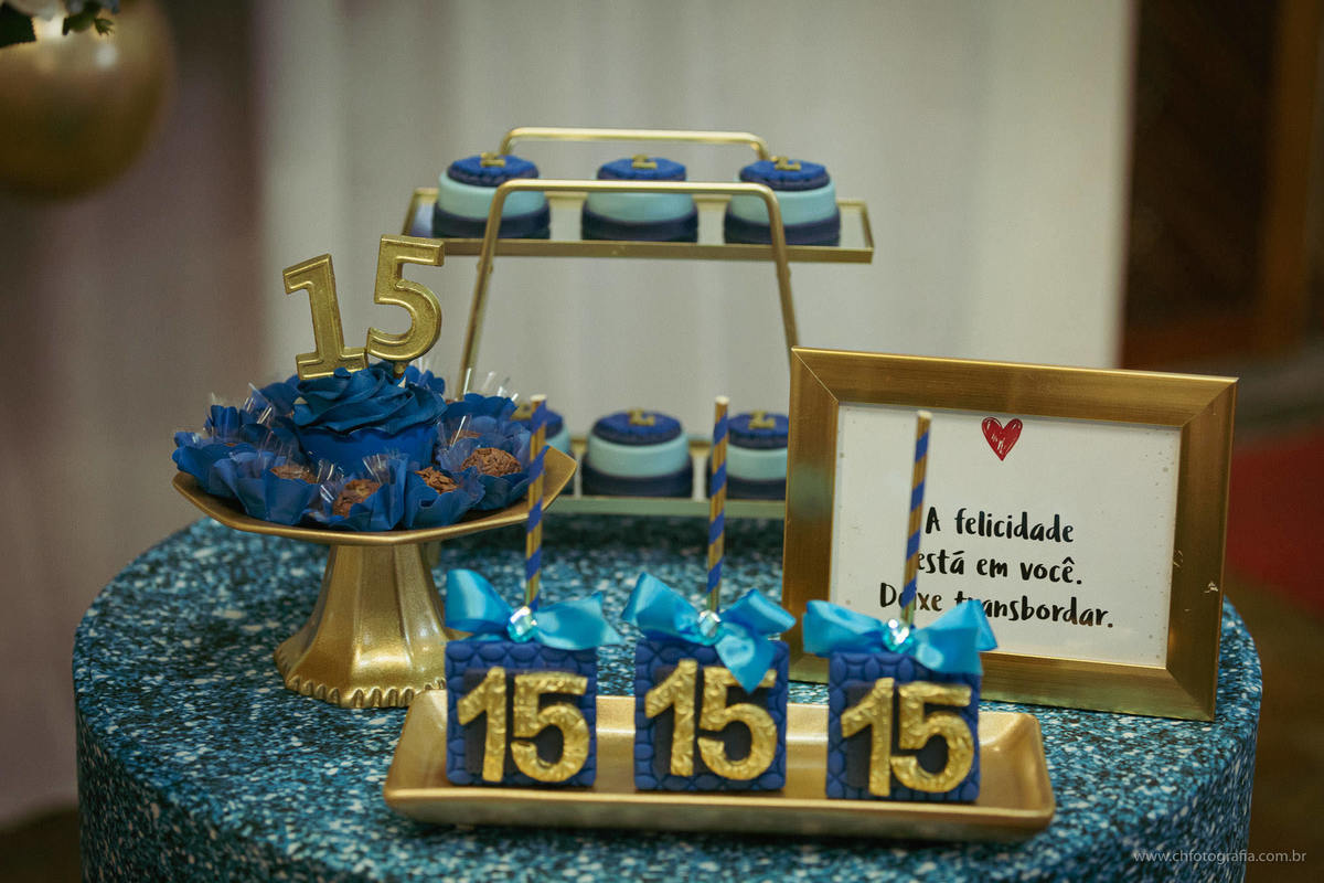 Festa de 15 anos no Buffet Gritos De Alegria, festa de debutante no Buffet Gritos De Alegria, decoraçao de debutante no Buffet Gritos De Alegria