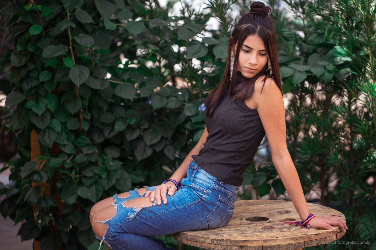 Foto de ensaio de 15 anos, fotos de ensaio de debutante, ensaio de debutante em studio, ensaio de 15 anos em studio