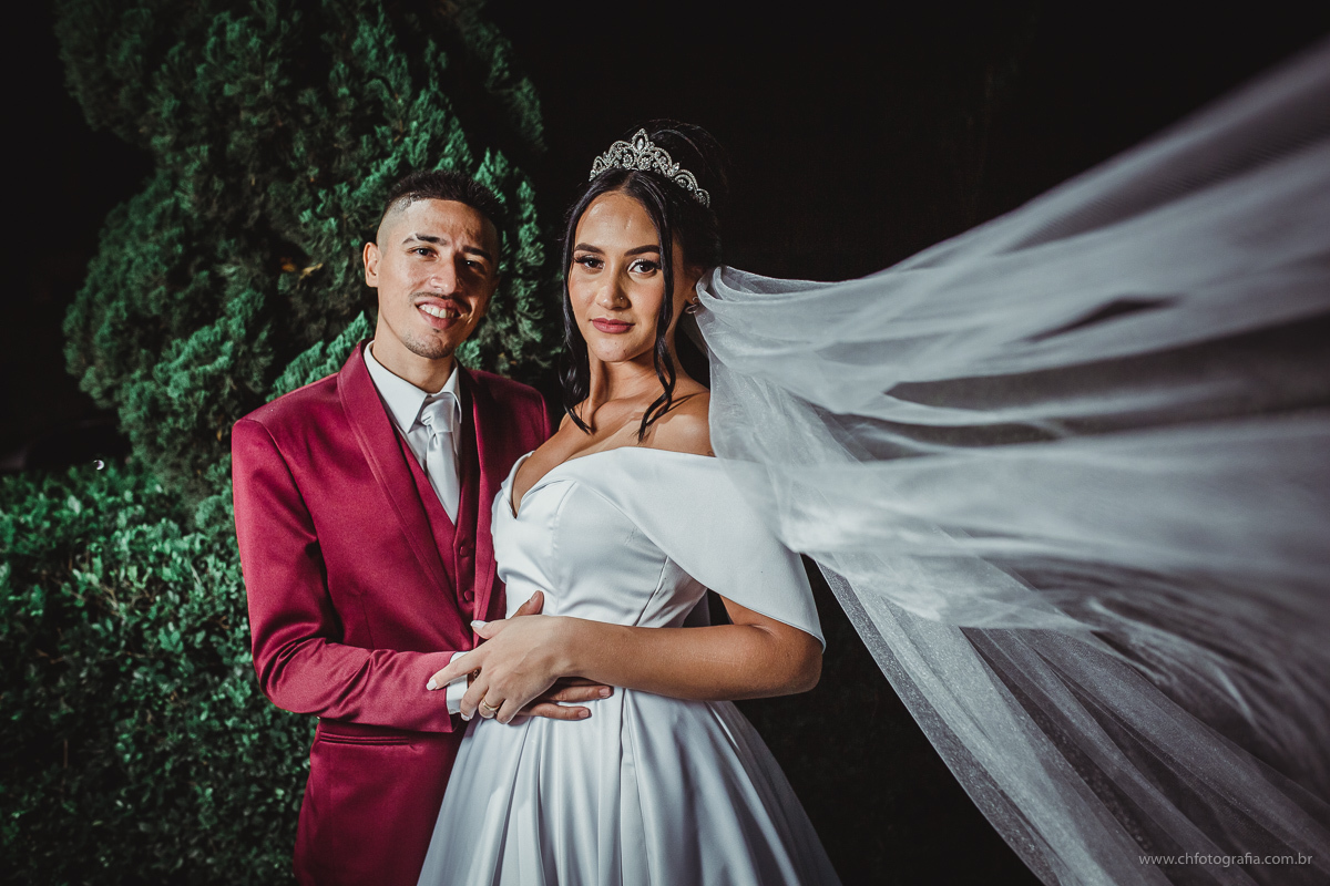 Ensaio thash the dress,  ensaio pos casamento em chacara, local para casamento Chácara Recanto das orquídeas, retrato de noiva