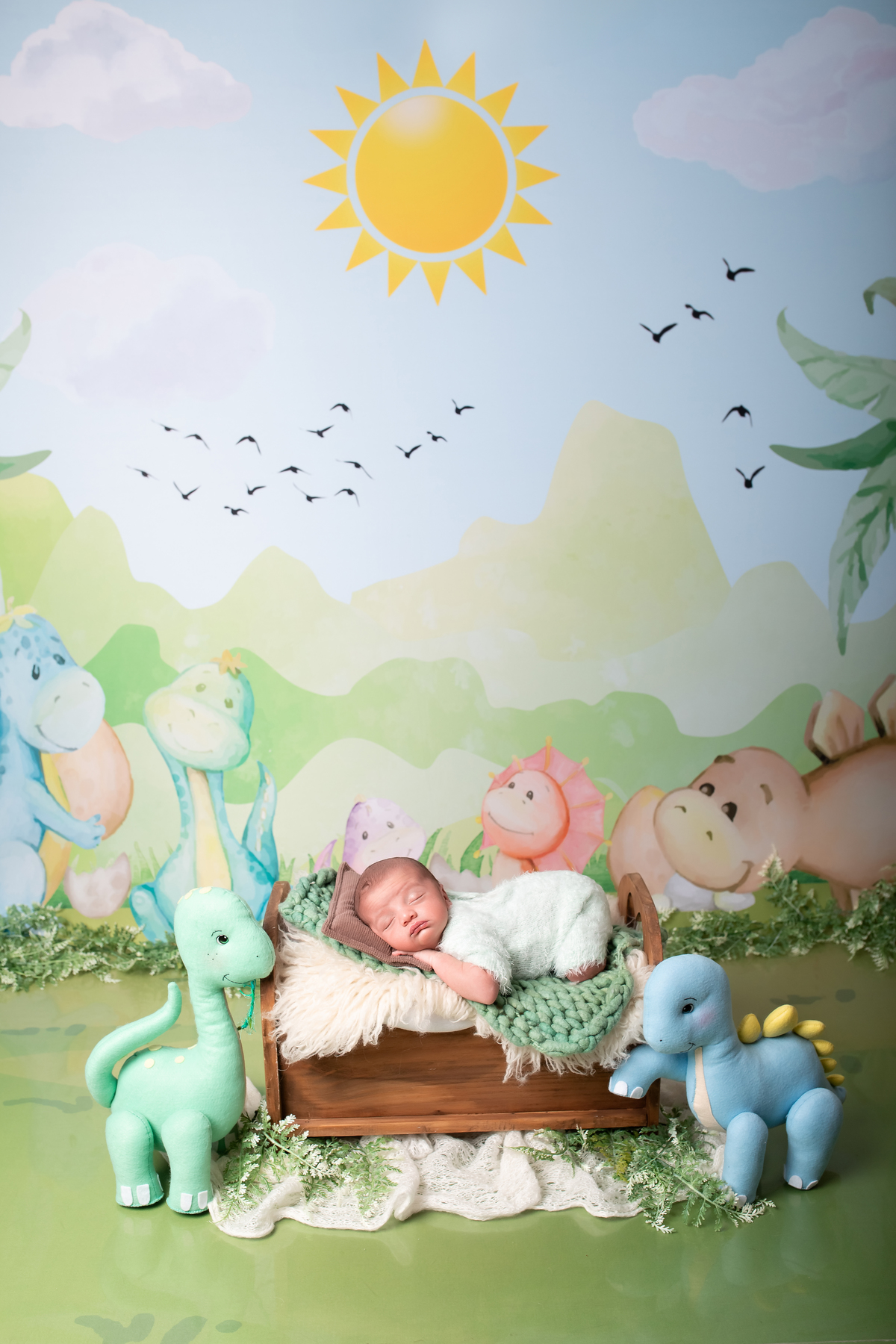 Dino + Berço de Madeira