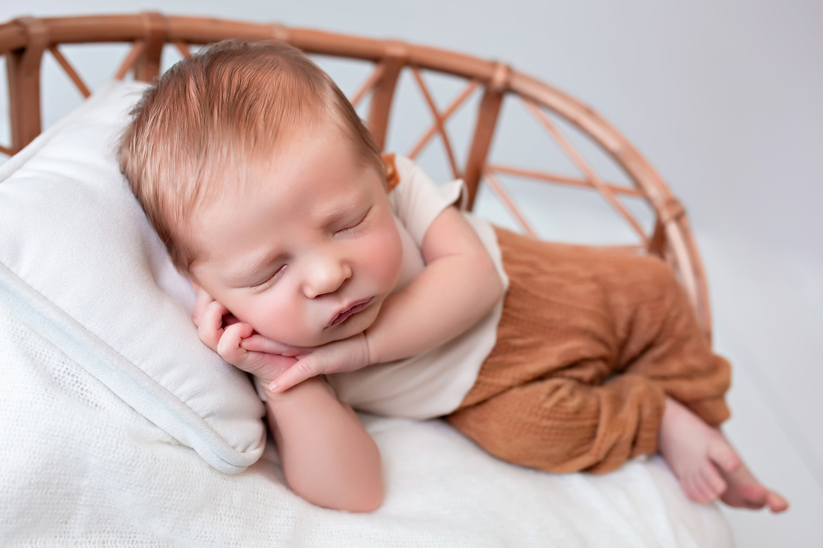 Branco + Cadeira de Vime