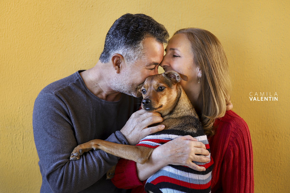 Ensaio fotográfico de família realizado pela fotógrafa Camila Valentin na cidade de Cerquiho/SP no ano de 2020