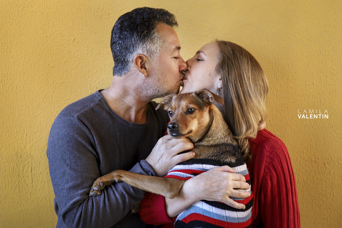 Ensaio fotográfico de família realizado pela fotógrafa Camila Valentin na cidade de Cerquiho/SP no ano de 2020