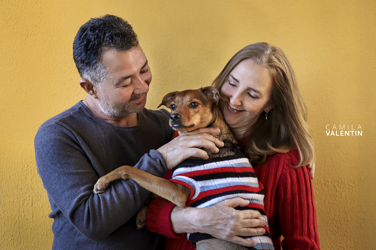Ensaio fotográfico de família realizado pela fotógrafa Camila Valentin na cidade de Cerquiho/SP no ano de 2020