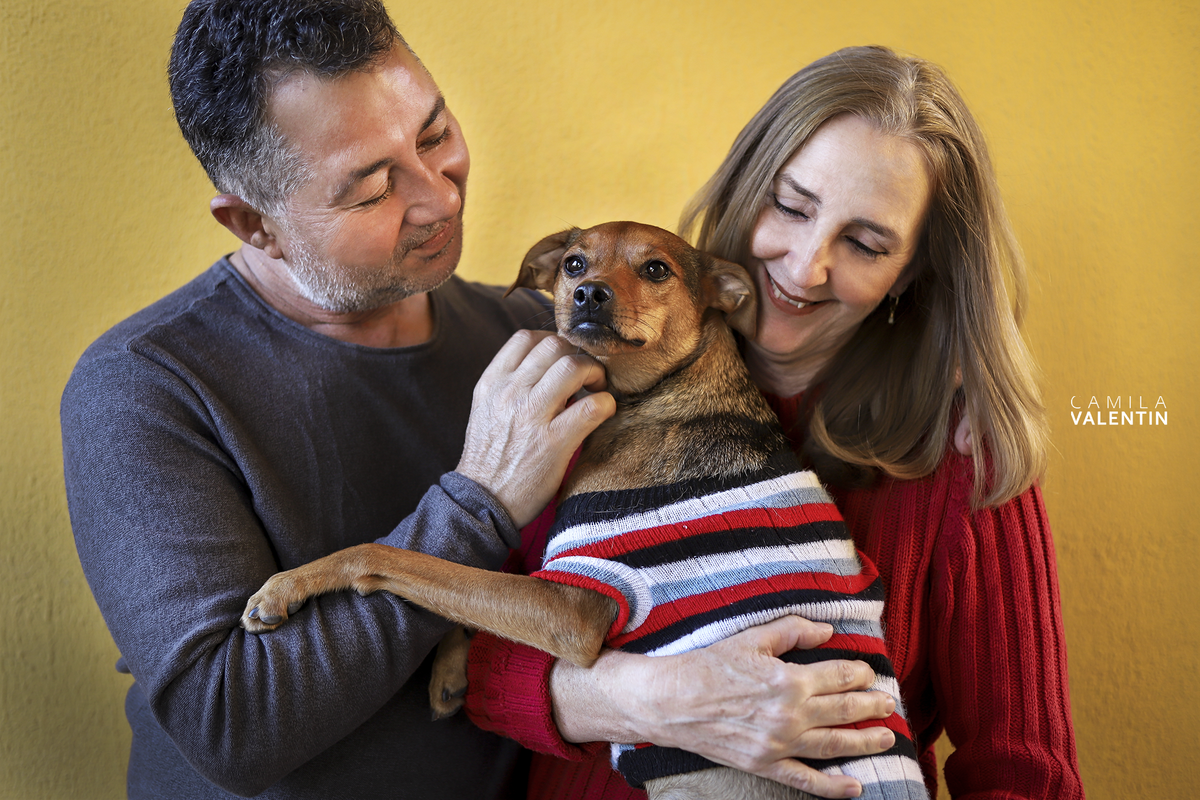 Ensaio fotográfico de família realizado pela fotógrafa Camila Valentin na cidade de Cerquiho/SP no ano de 2020