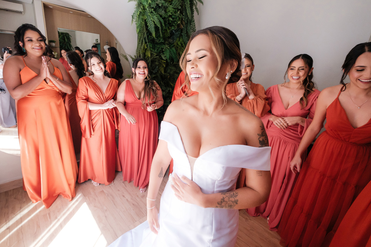 casamento em três corações Nayare e Hugo fotografo de casamentos Carlos Alexandre três corações sul de minas Cidinha reis matriz sagrada família lia noivas