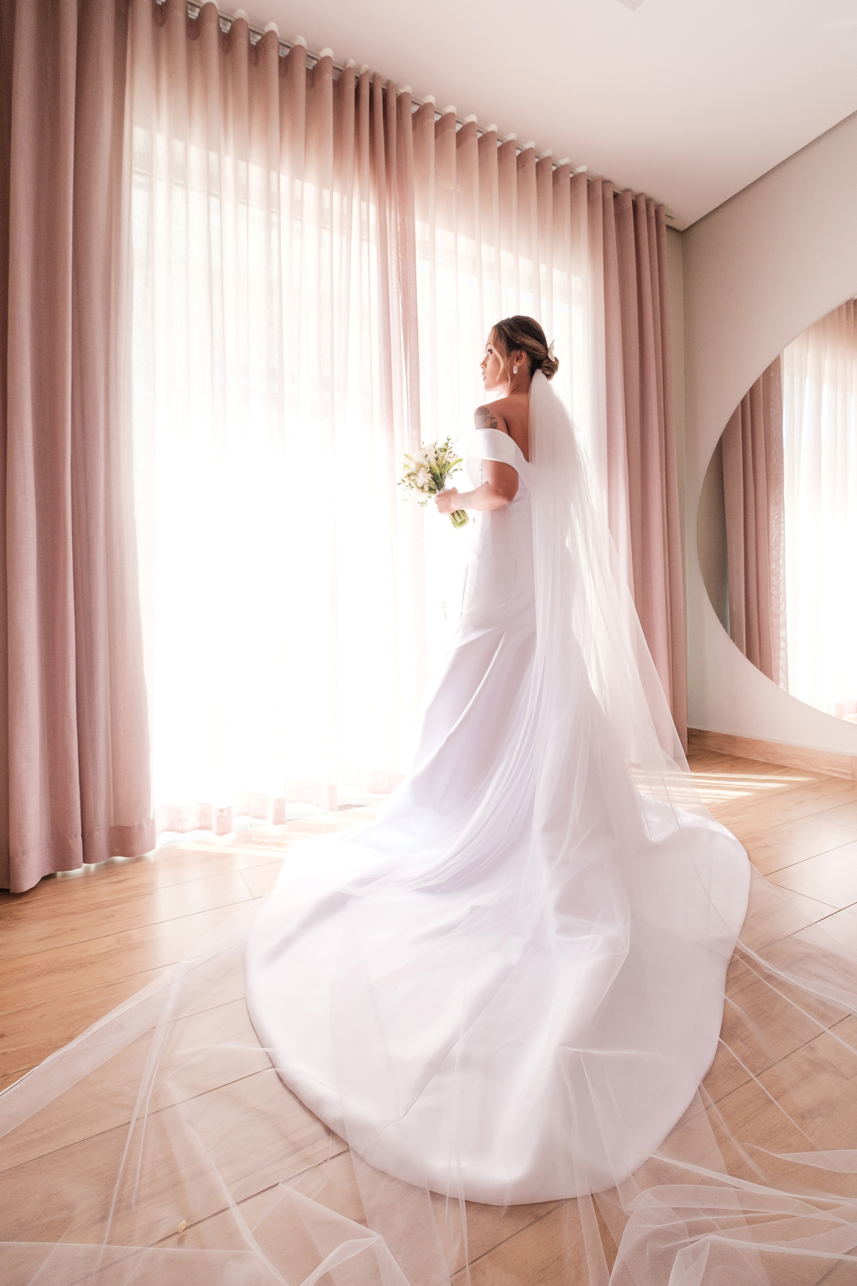 casamento em três corações Nayare e Hugo fotografo de casamentos Carlos Alexandre três corações sul de minas Cidinha reis matriz sagrada família lia noivas