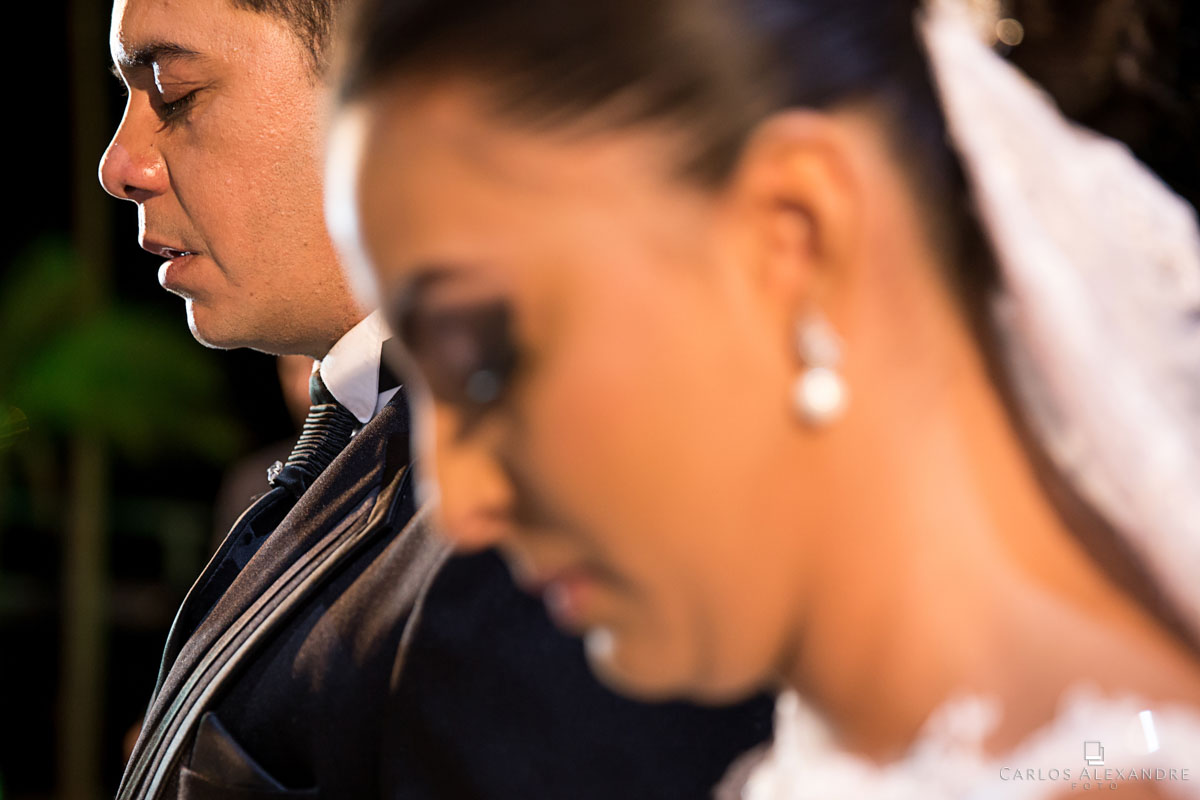 concentração e oração com a benção ao casal