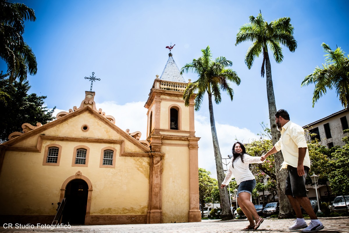 lindo ensaio de casal nessa linda cidade de são sebastião