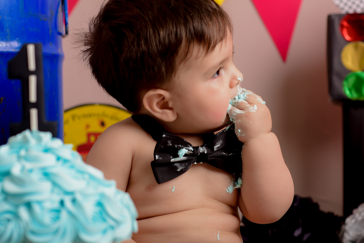 SMASH THE CAKE ARTHUR - CARROS