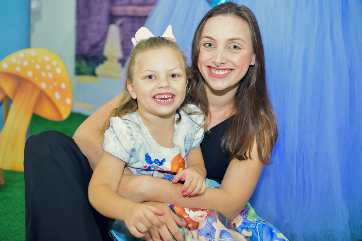 Festa infantil princesa Sofia
Salão City of Colors