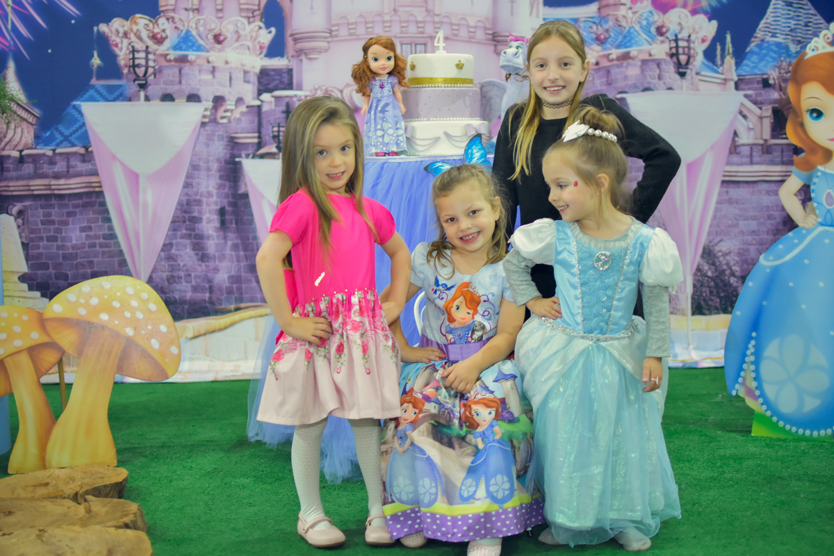 Festa infantil princesa Sofia
Salão City of Colors