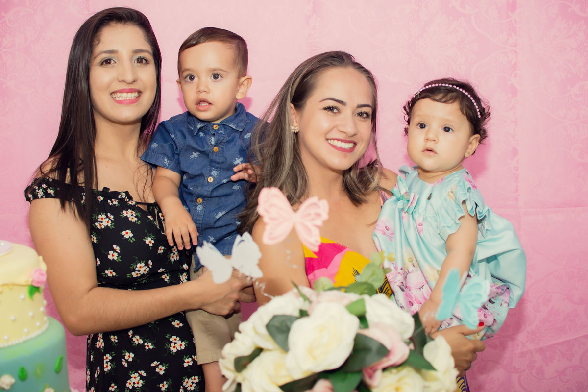 Eternas amigT, Taise e Thais