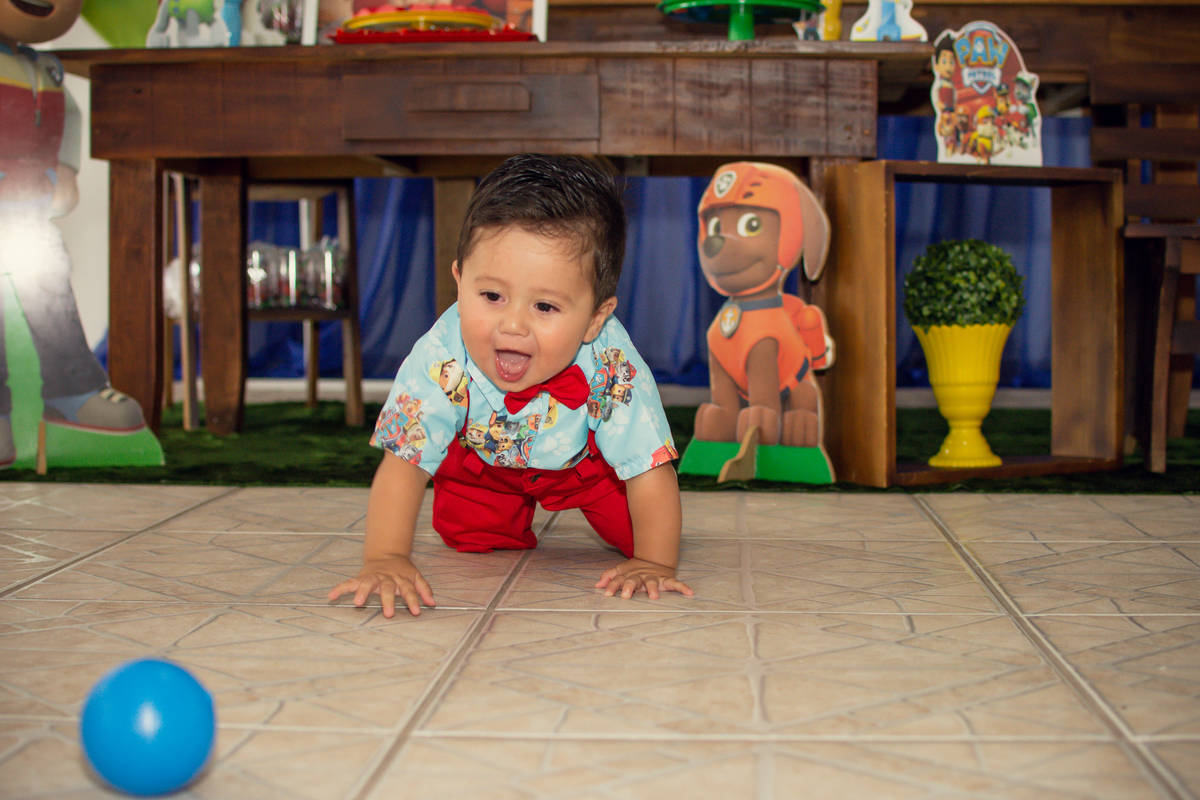 Aniversário Infantil, Kambalhota eventos infantis, Fotógrafo em Piraquara, Ensaio, Smash the cake, Newborn, Festa, #Bernardo, João Guilherme, Karina, mãe de menino 