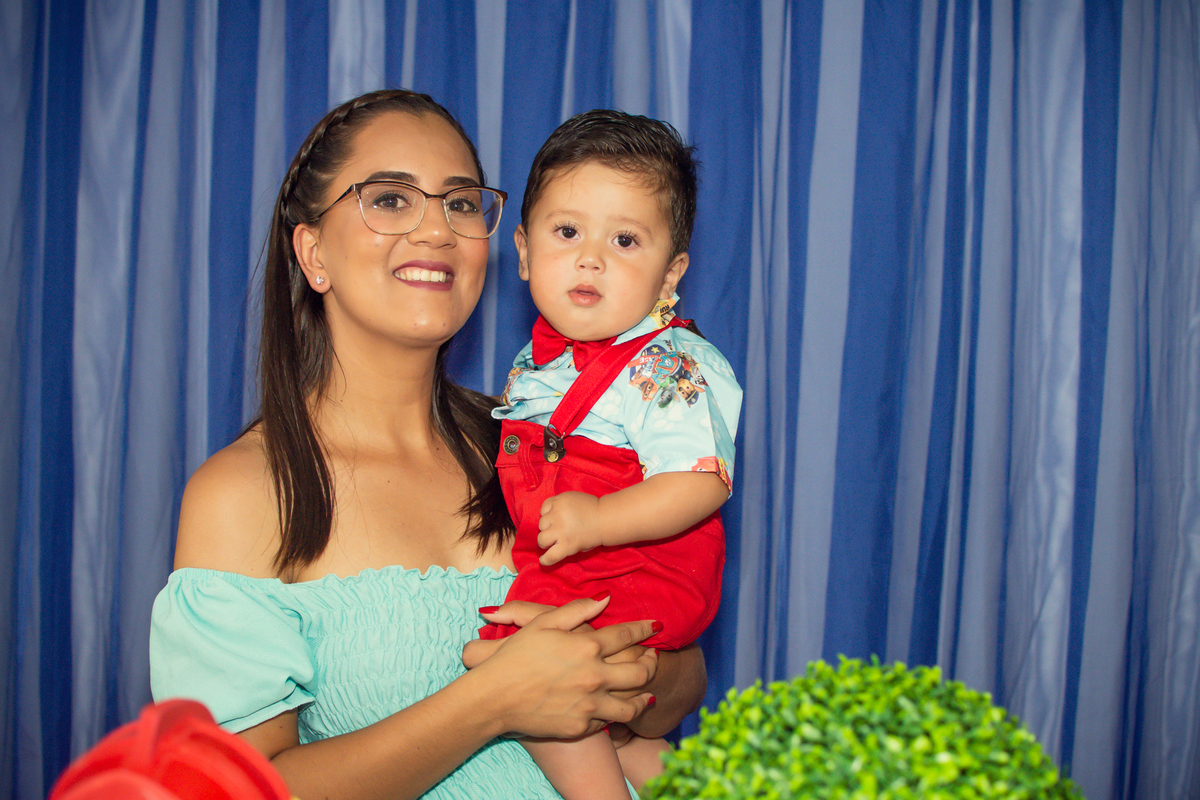 Aniversário Infantil, Kambalhota eventos infantis, Fotógrafo em Piraquara, Ensaio, Smash the cake, Newborn, Festa, #Bernardo, João Guilherme, Karina, mãe de menino 