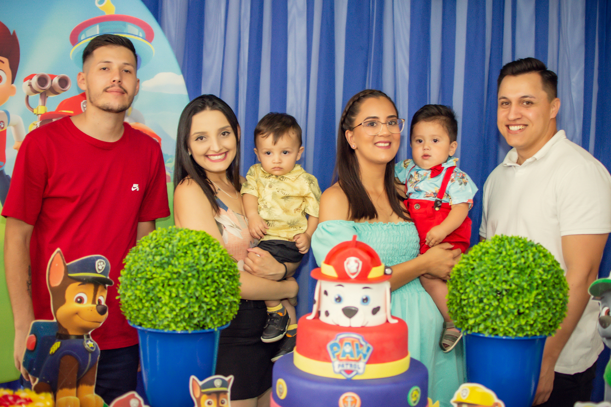 Aniversário Infantil, Kambalhota eventos infantis, Fotógrafo em Piraquara, Ensaio, Smash the cake, Newborn, Festa, #Bernardo, João Guilherme, Karina, mãe de menino 